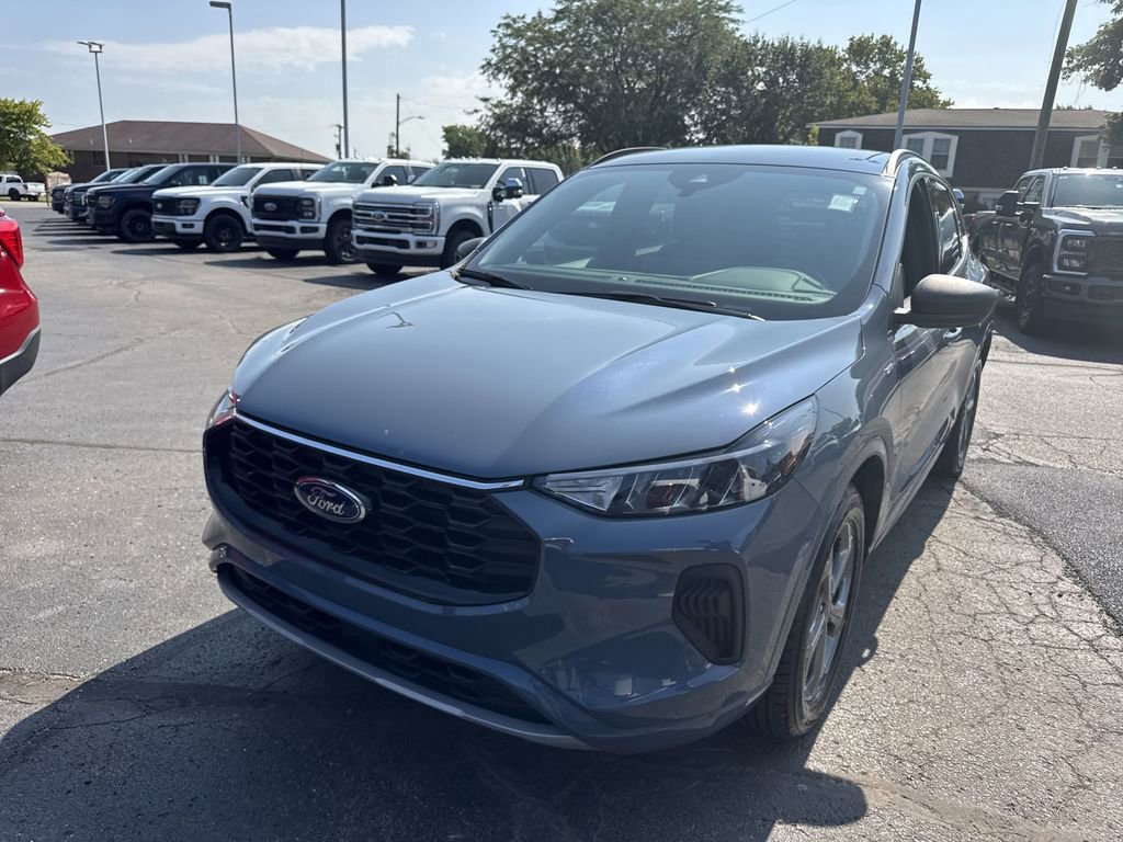 Certified 2023 Ford Escape ST-Line w/ Tech Pack #1 image 3