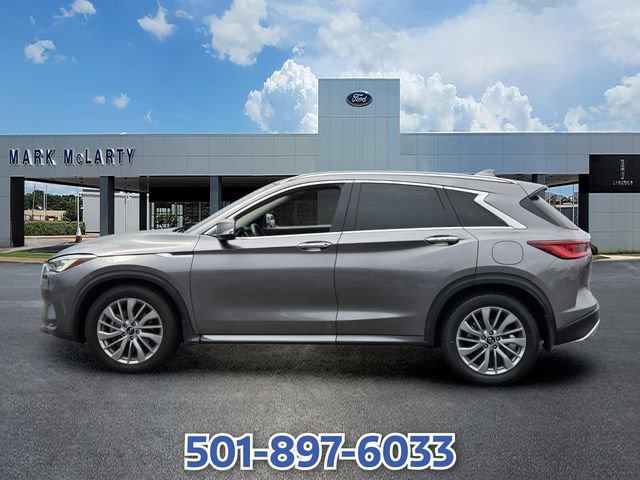 Used 2023 INFINITI QX50 Luxe FWD image 2