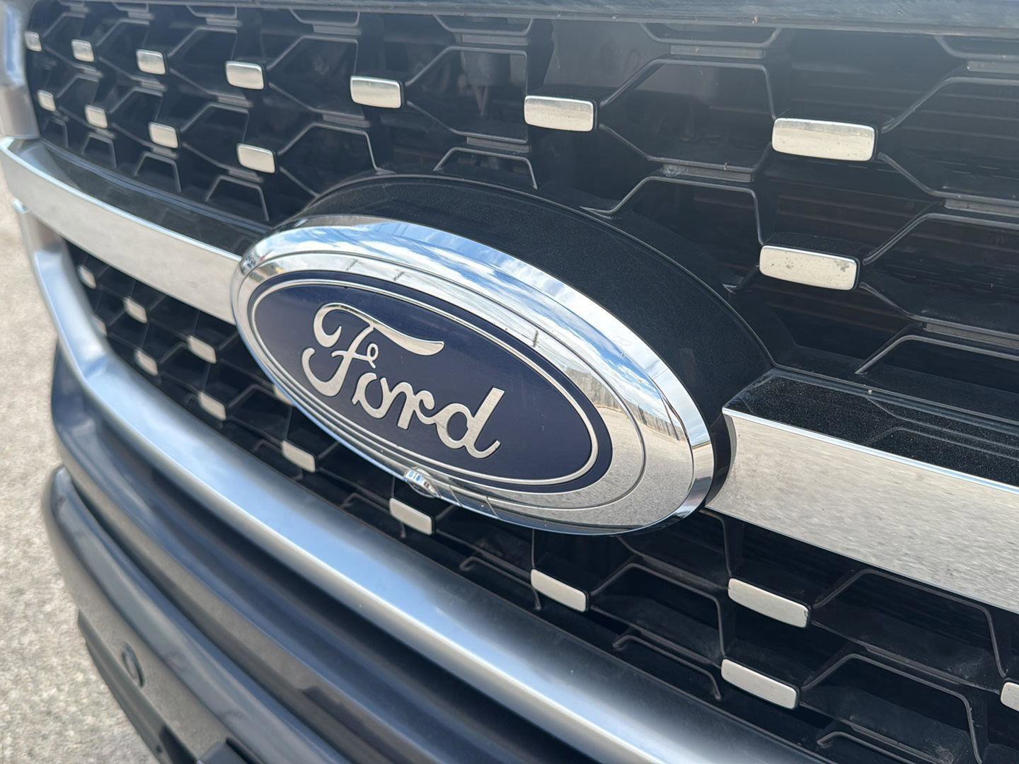 Certified 2022 Ford F150 Platinum w/ Equipment Group 701A High image 33