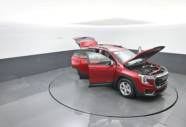 Used 2022 GMC Terrain SLE w/ Driver Convenience Package image 34