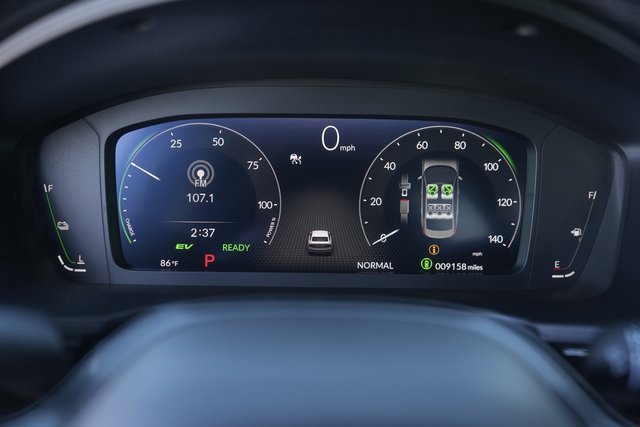 Used 2025 Honda Civic Sport Touring image 25