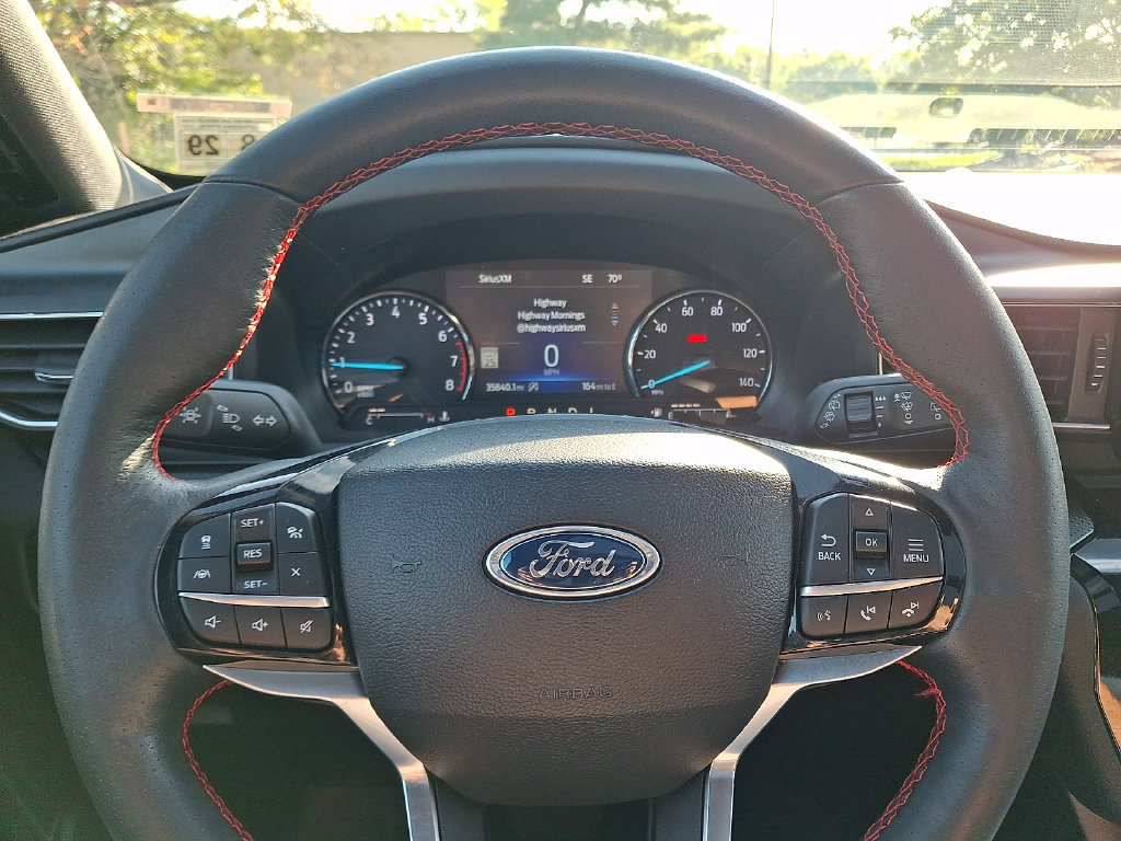 Certified 2024 Ford Explorer ST-Line w/ Class IV Trailer Tow Package AWD/4WD image 19