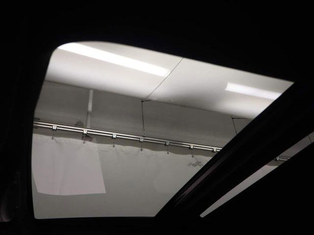 Certified 2019 Ford F150 Lariat image 18