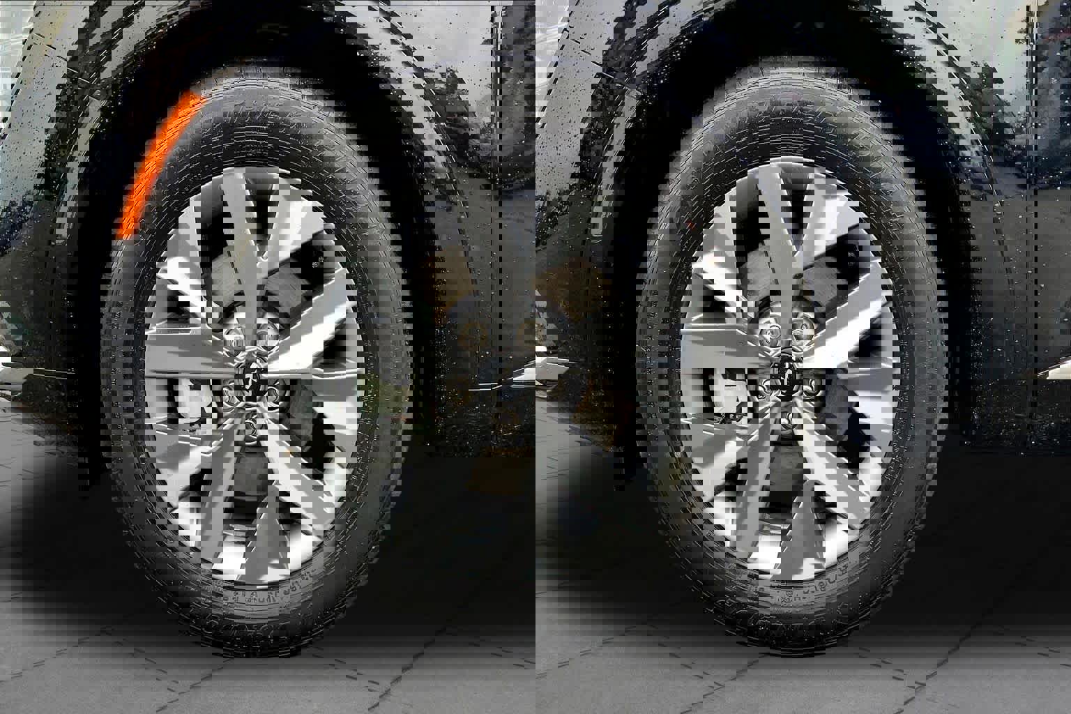 Used 2024 Kia Sportage SX image 11