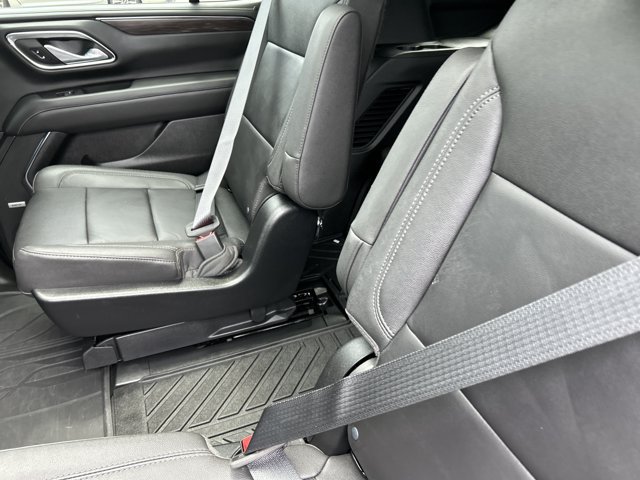 Used 2023 Chevrolet Tahoe Z71 w/ Luxury Package AWD/4WD image 26