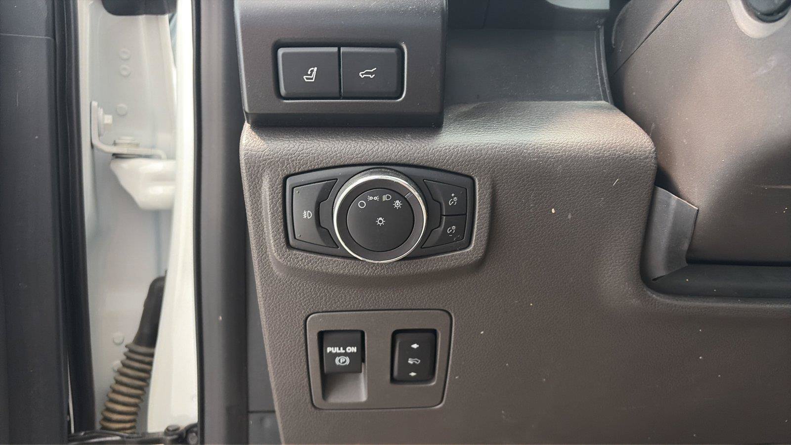 Certified 2020 Ford Expedition Limited w/ Equipment Group 302A AWD/4WD image 23