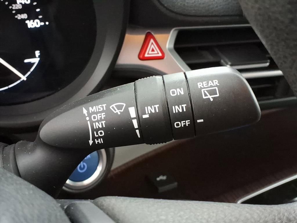 Used 2022 Toyota Sienna LE image 21