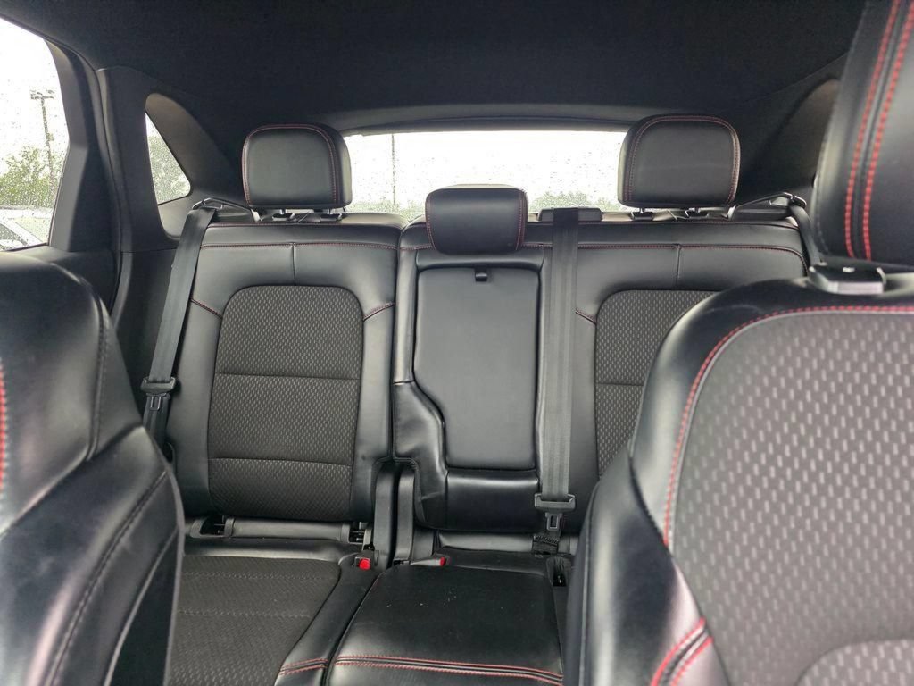 Certified 2024 Ford Escape ST-Line AWD/4WD image 17