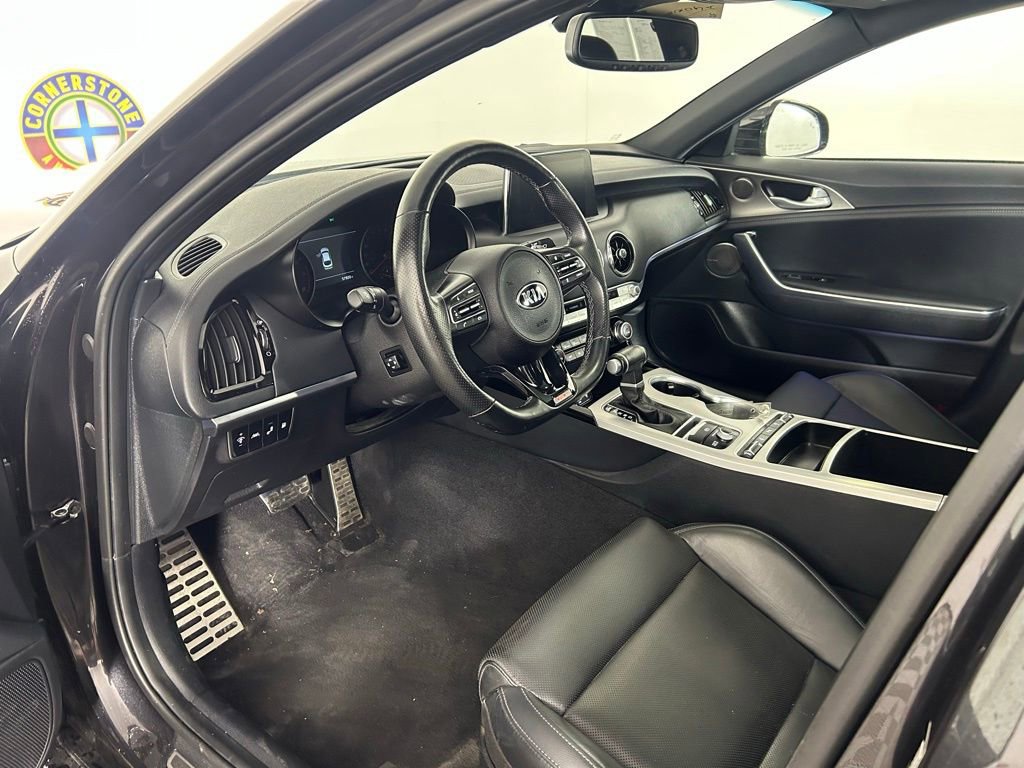 Used 2020 Kia Stinger GT1 AWD/4WD image 13