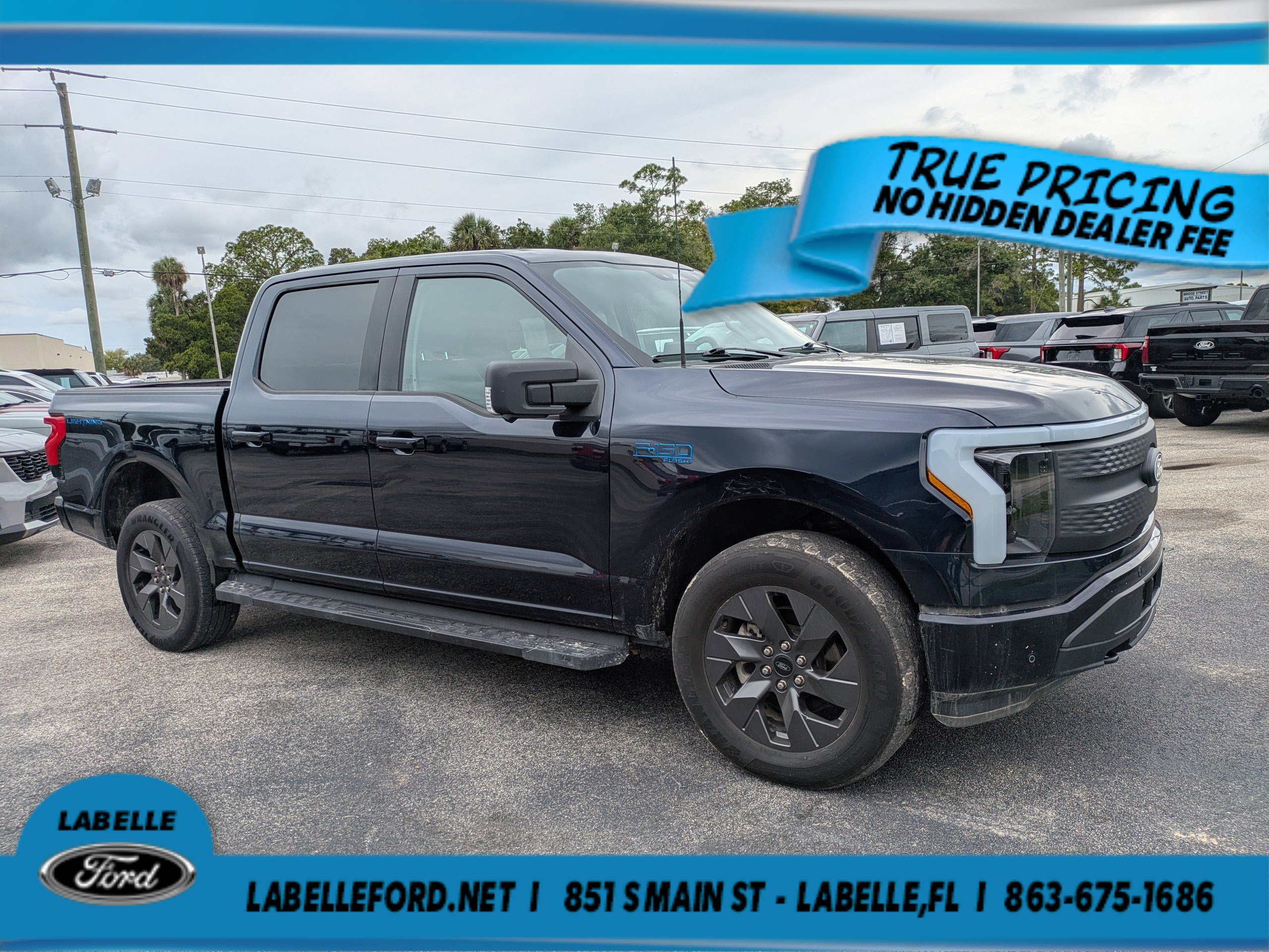 Certified 2025 Ford F150 Lightning Flash AWD/4WD image 1