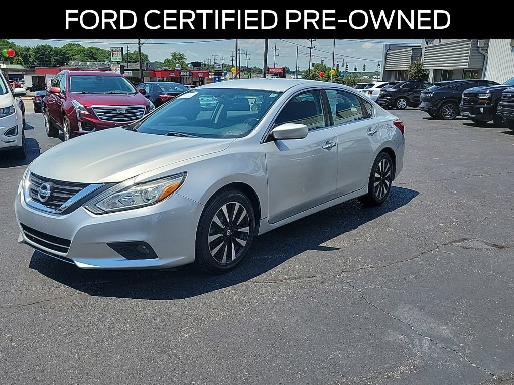 Used 2018 Nissan Altima 2.5 SV FWD image 2