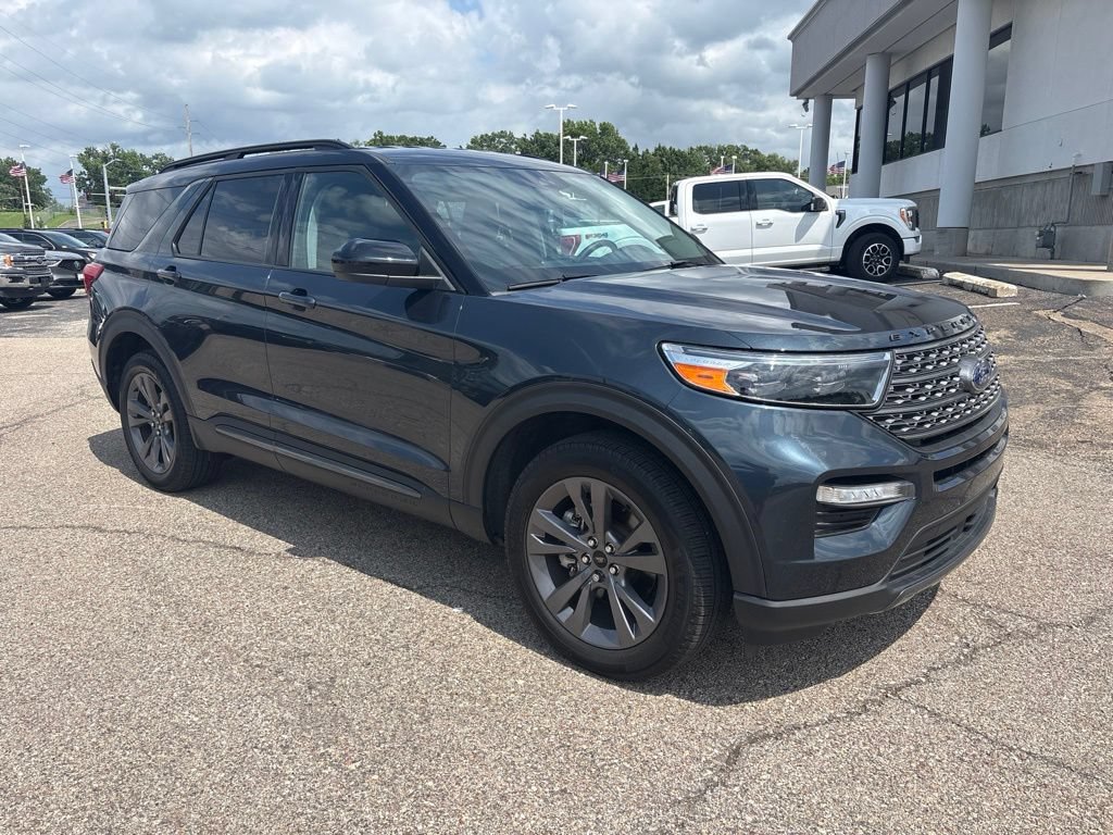 Certified 2023 Ford Explorer XLT w/ Equipment Group 202A