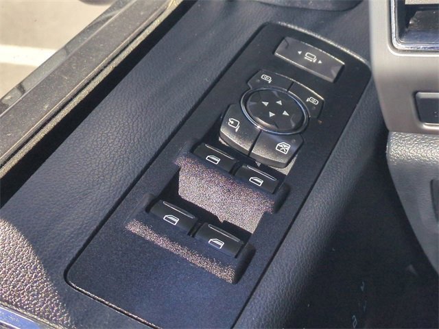 Certified 2022 Ford F450 Platinum w/ FX4 Off-Road Package image 24