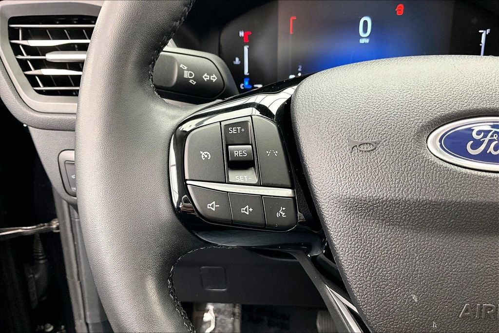Certified 2024 Ford Escape Active w/ Cold Weather Package FWD image 18