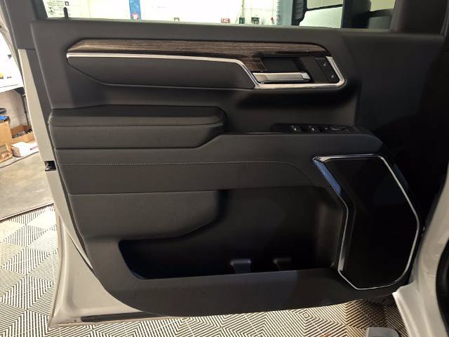 Used 2024 GMC Sierra 2500 SLE AWD/4WD image 16