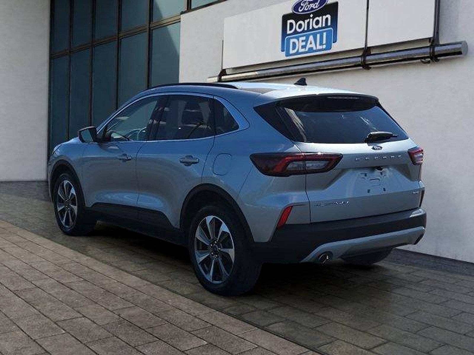 Certified 2023 Ford Escape Platinum AWD/4WD image 5