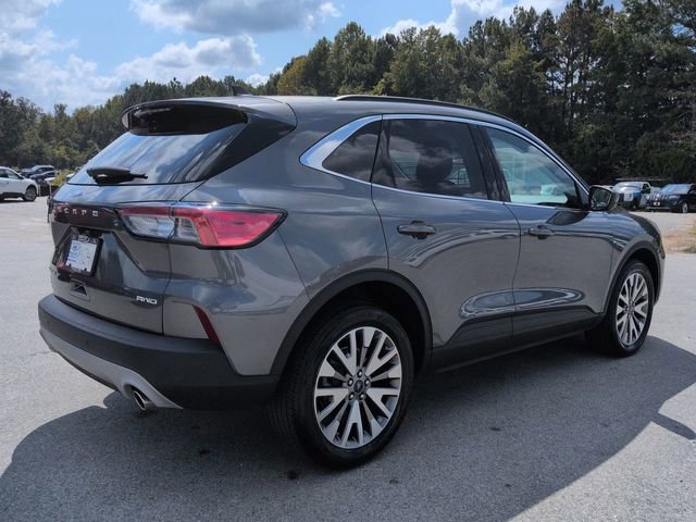 Certified 2022 Ford Escape Titanium image 4