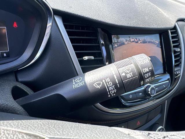 Used 2020 Chevrolet Trax LT w/ Driver Confidence Package image 31