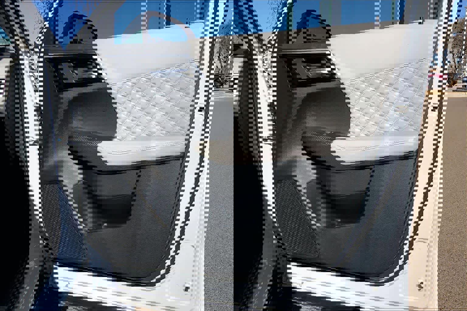 Used 2023 Mitsubishi Outlander SEL image 22