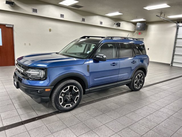Certified 2023 Ford Bronco Sport Outer Banks w/ Tech Package AWD/4WD image 4