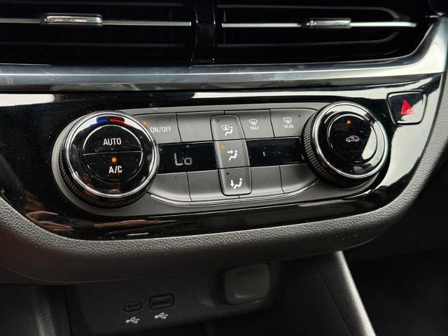 Used 2024 Buick Envista Sport Touring FWD image 18