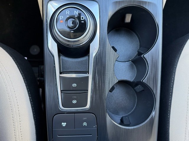 Certified 2022 Ford Escape SE w/ SE Sport Appearance Package image 20