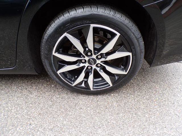 Used 2022 Chevrolet Malibu RS image 9