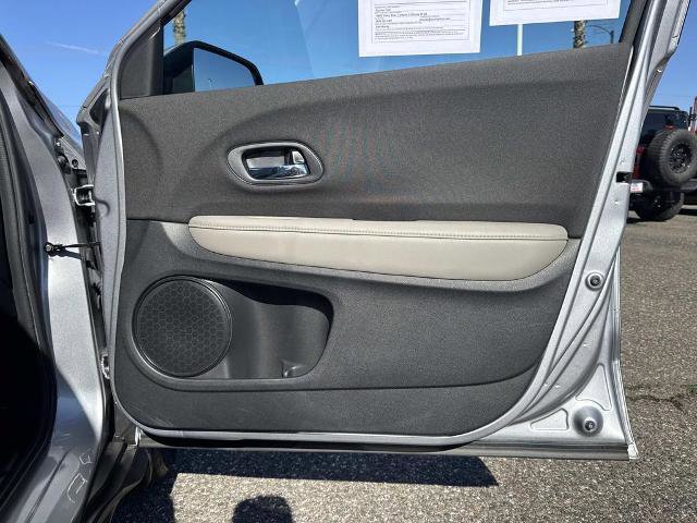 Used 2019 Honda HR-V LX image 28