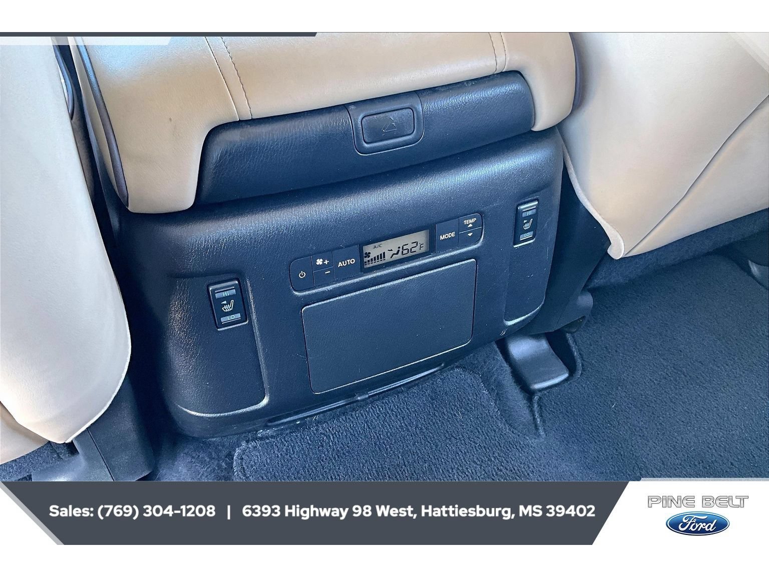 Used 2021 Nissan Armada Platinum w/ Captain's Chairs Package RWD image 25