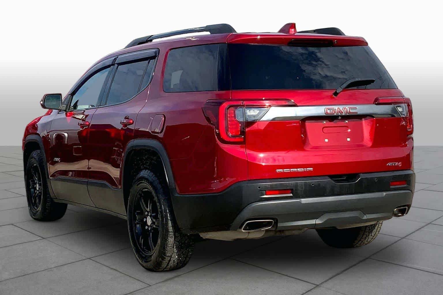 Used 2023 GMC Acadia AT4 w/ Technology Package AWD/4WD image 12