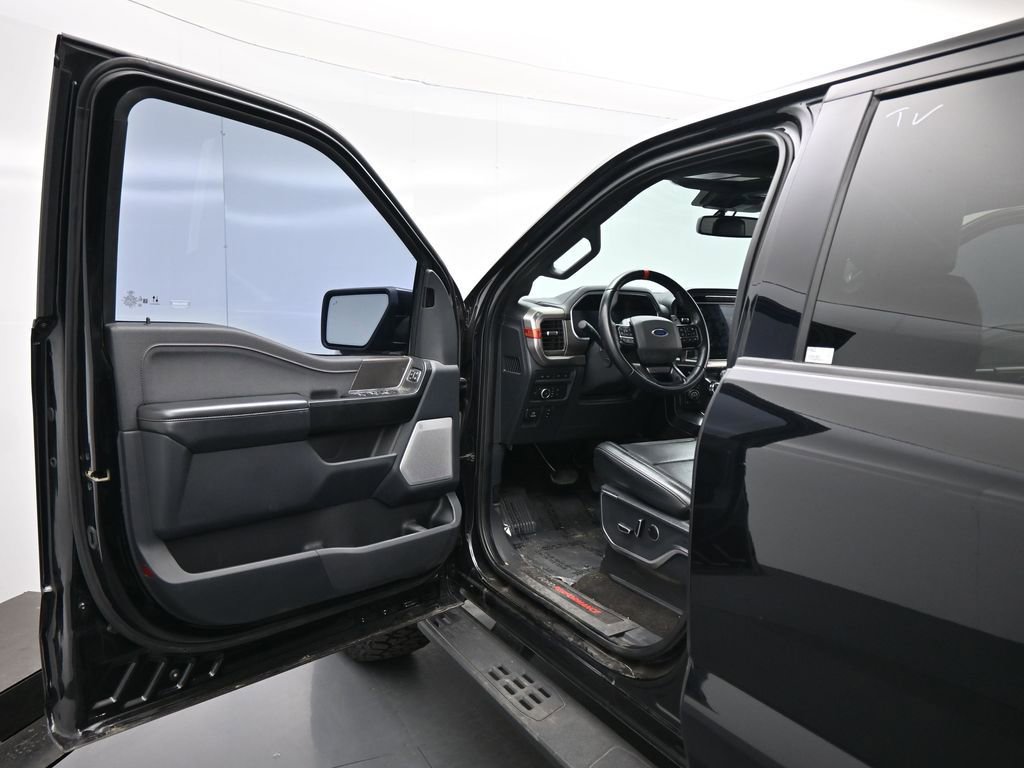 Certified 2022 Ford F150 Raptor w/ Equipment Group 801A High image 9