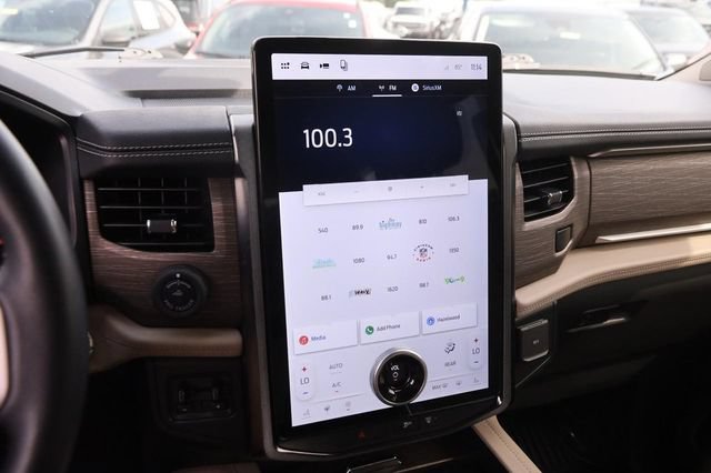 Certified 2022 Ford Expedition Limited AWD/4WD image 19