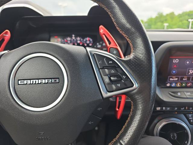 Used 2020 Chevrolet Camaro SS RWD image 30