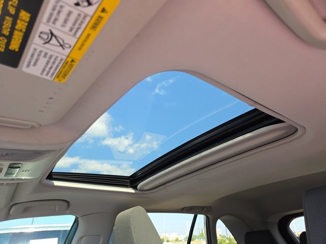 Used 2019 Toyota RAV4 XLE FWD image 27