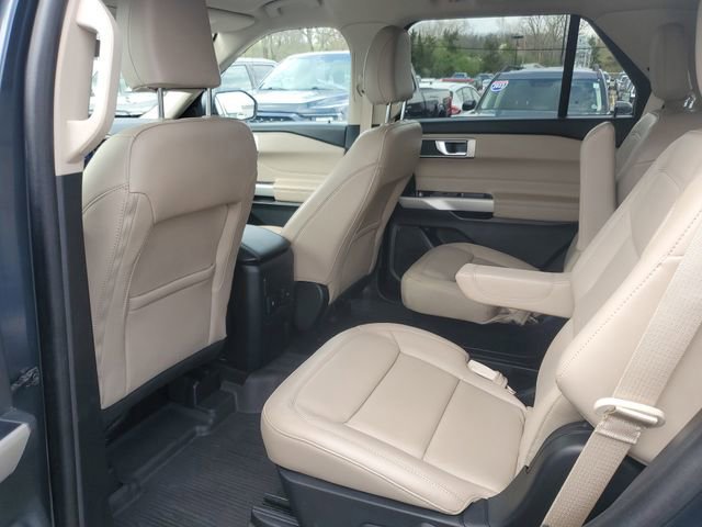Certified 2024 Ford Explorer XLT w/ Equipment Group 202A AWD/4WD image 25