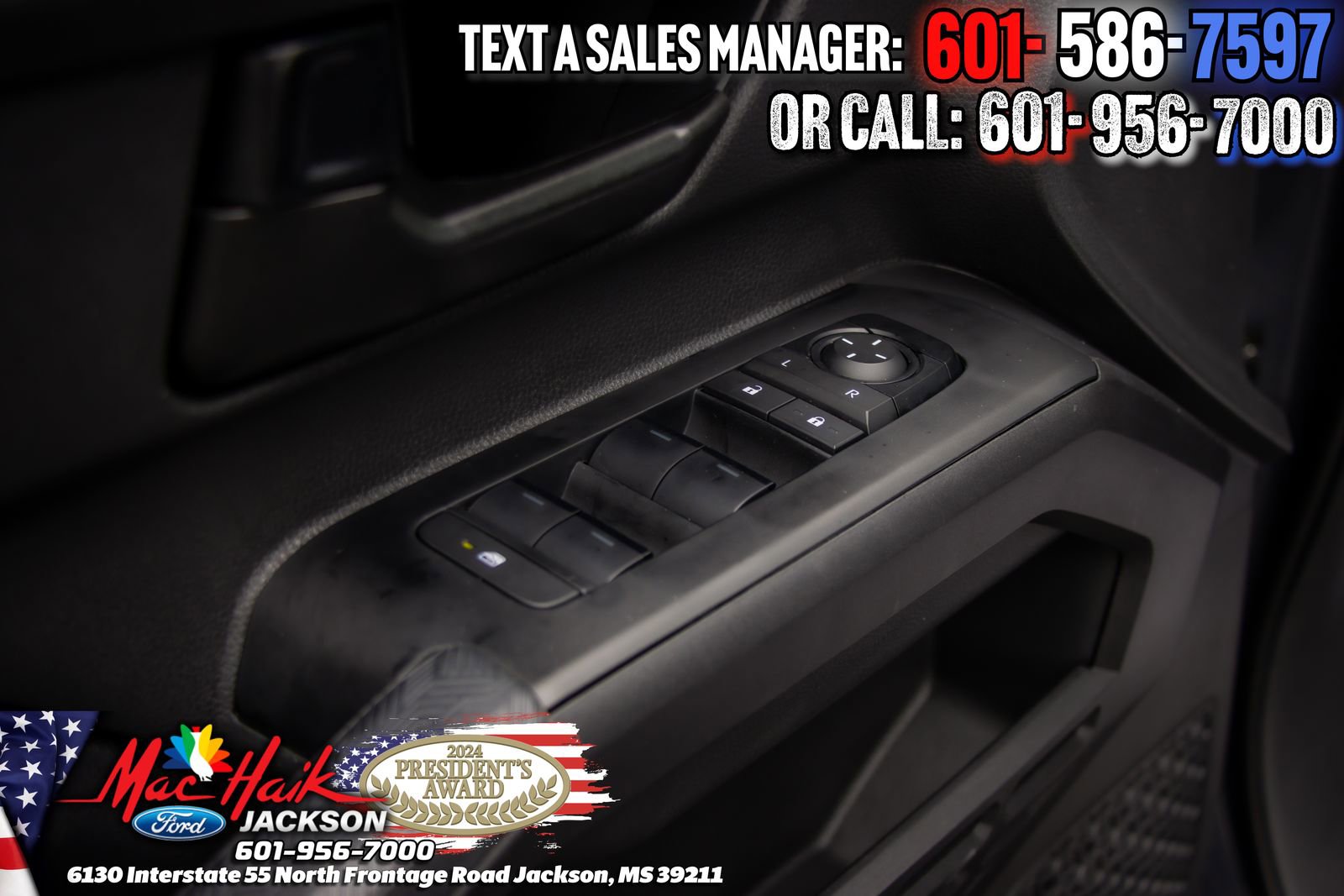 Used 2025 Toyota Tacoma SR5 AWD/4WD image 12