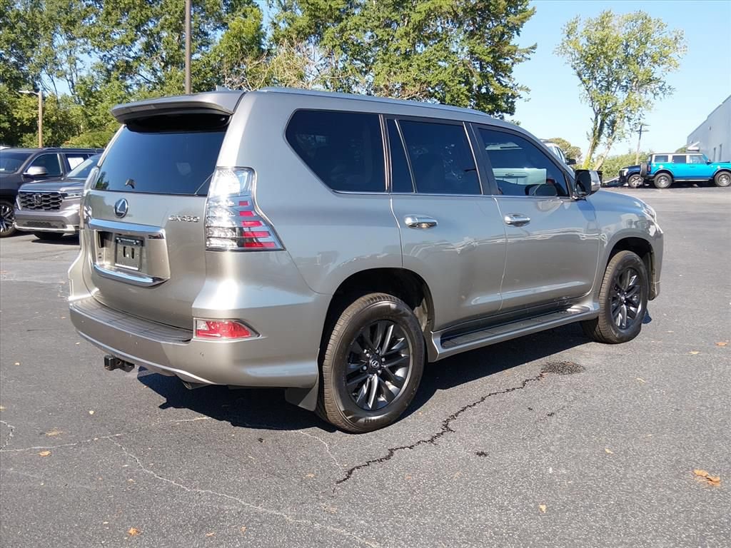 Used 2021 Lexus GX 460 Premium w/ Premium Package AWD/4WD image 4