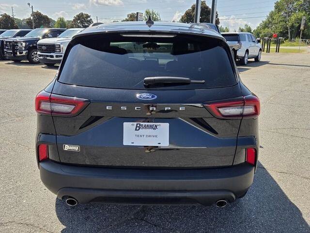 Certified 2025 Ford Escape ST-Line FWD image 10