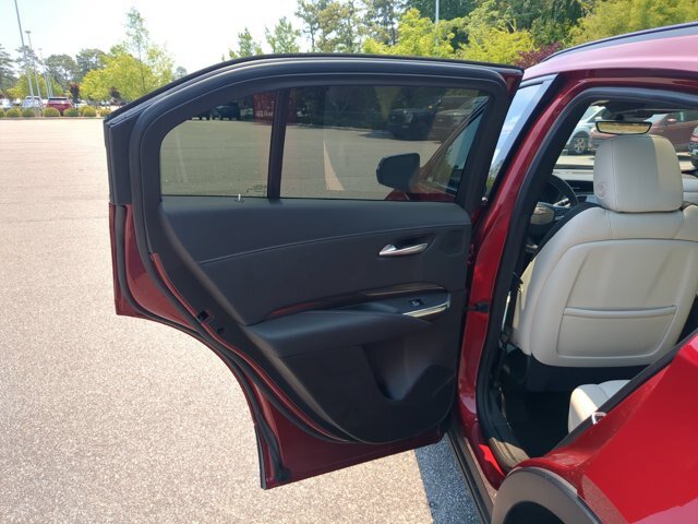 Used 2023 Cadillac XT4 Sport FWD image 30