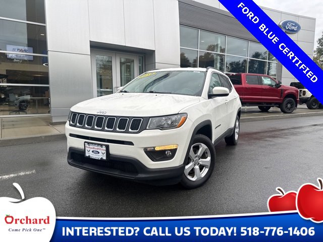 Used 2019 Jeep Compass Latitude w/ Cold Weather Group image 1