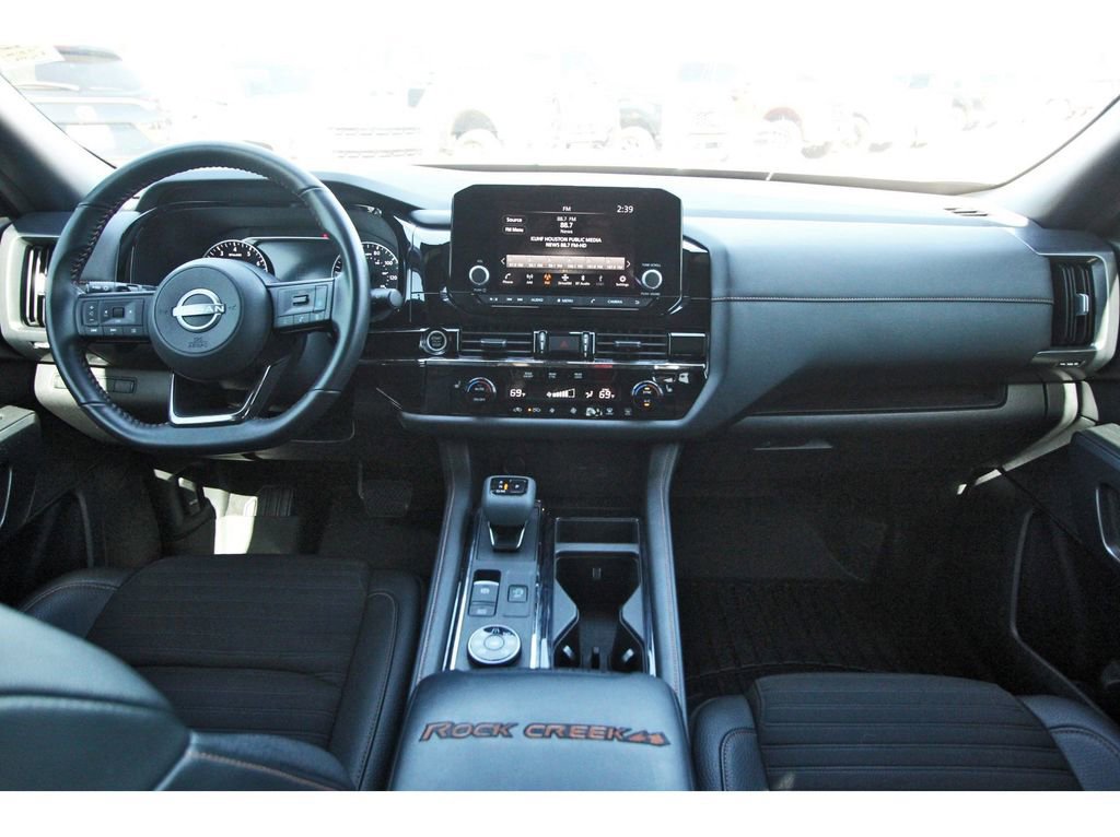 Used 2024 Nissan Pathfinder Rock Creek image 12