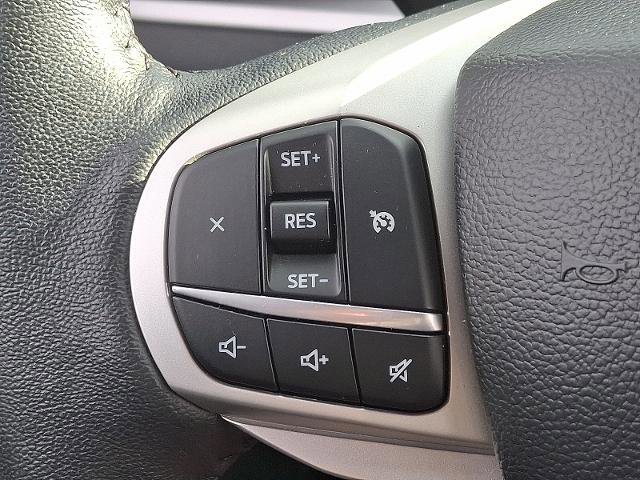 Certified 2022 Ford Explorer XLT w/ Equipment Group 202A image 23