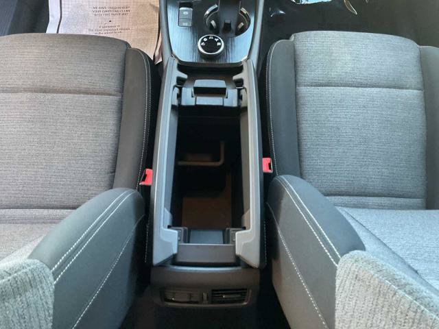 Used 2023 Nissan Rogue SV AWD/4WD image 18