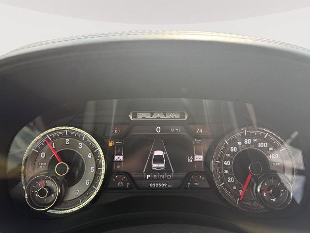 Used 2022 RAM 2500 Limited AWD/4WD image 2