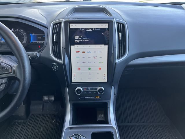 Certified 2024 Ford Edge SE image 16