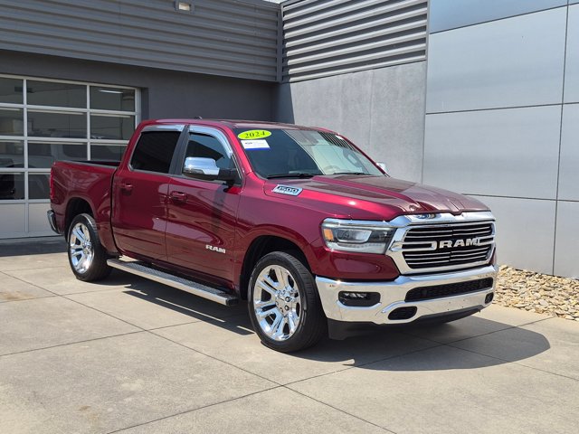 Used 2024 RAM 1500 Laramie AWD/4WD image 1