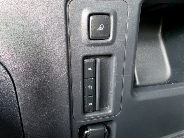 Certified 2025 Ford Expedition Active AWD/4WD image 8