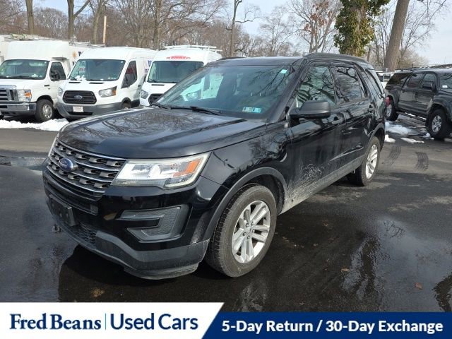 Certified 2017 Ford Explorer 4WD image 3