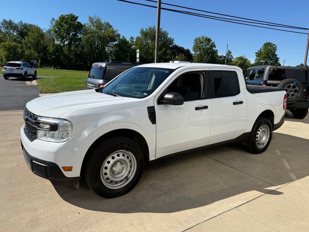 Certified 2022 Ford Maverick XL w/ Equipment Group 100A Standard AWD/4WD image 4