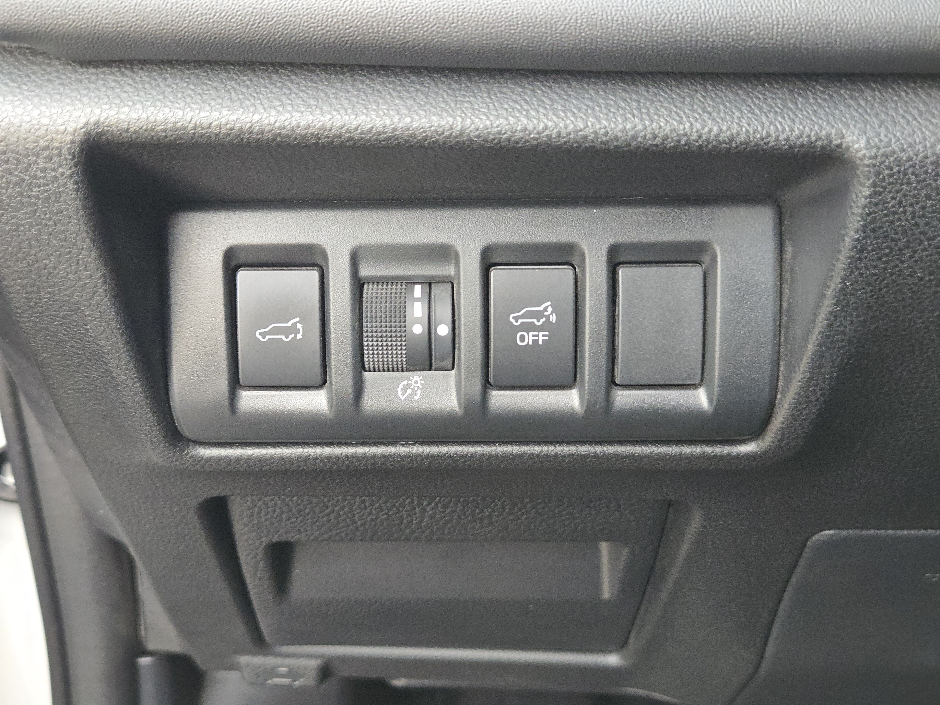 Used 2024 Subaru Outback Touring AWD/4WD image 21